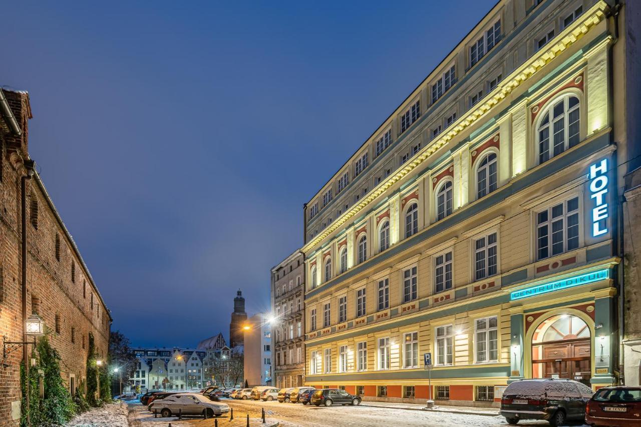 Dikul Market Square Hotel 3*