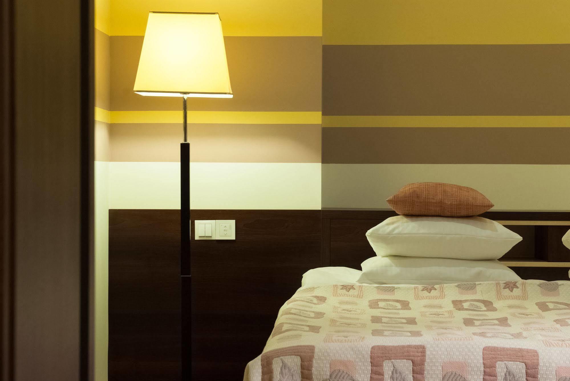 Dikul Market Square Hotel 3*